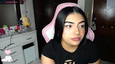 eva_six_ public webcam profile photo 2