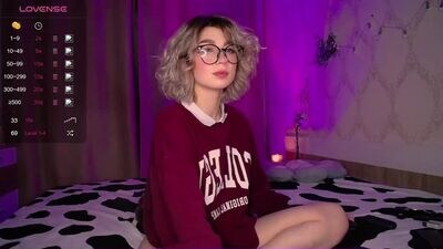evaa_moonn_ public webcam profile photo 3