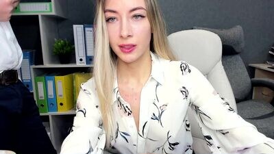 evaandmax public webcam profile photo 4