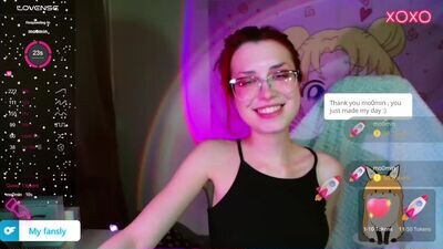 evangeline_lawrence public webcam profile photo 4