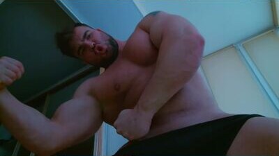evanhoti public webcam profile photo 9