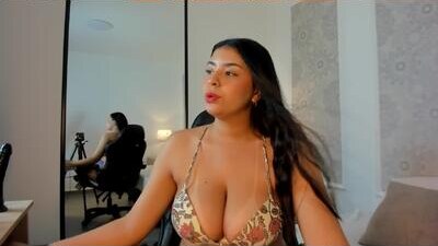 evelin_villan public webcam profile photo 7