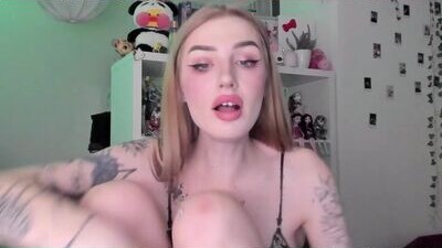 evelyn_213 public webcam profile photo 9