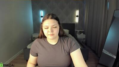 evelyne_loo public webcam profile photo 6