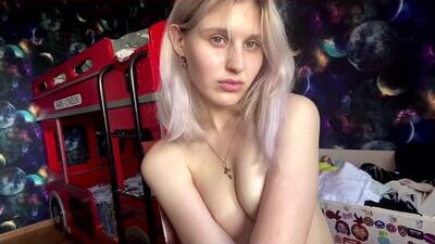 evewiedrich public webcam profile photo 8