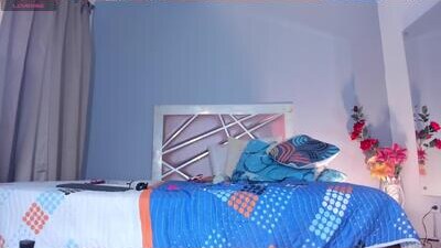 evha_galaw public webcam profile photo 8