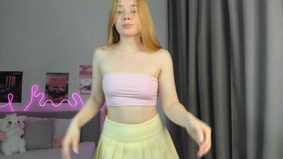 evie_tomioka public webcam profile photo 10