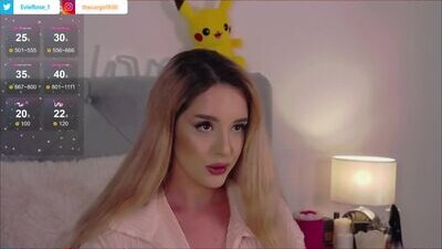 evierosie public webcam profile photo 8