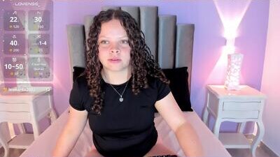 evierouse_ public webcam profile photo 6