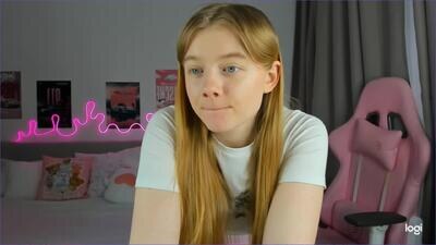 evixie public webcam profile photo 4