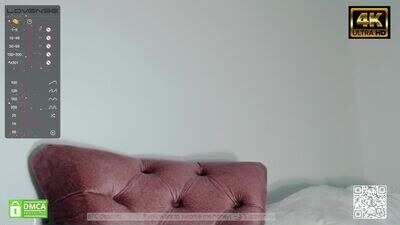 evoletfox public webcam profile photo 3