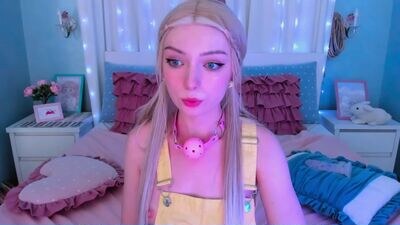 ewa_green public webcam profile photo 4