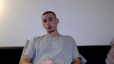 exi111 public webcam profile photo 5