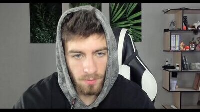 exstayz public webcam profile photo 5