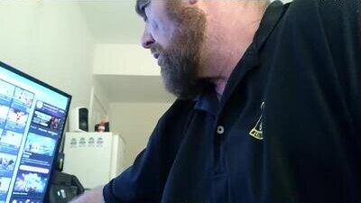 f33l_good public webcam profile photo 7