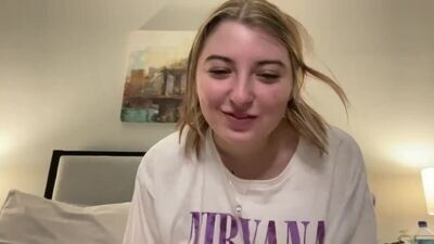 fantasyella public webcam profile photo 2