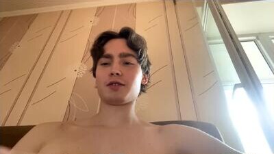 faustfrost public webcam profile photo 7