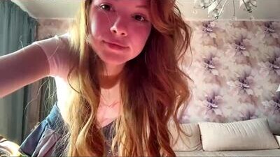 felicevarady public webcam profile photo 5