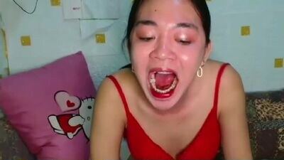 feminine_tsx public webcam profile photo 3