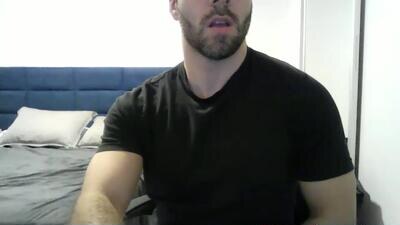 fer_t33 public webcam profile photo 2