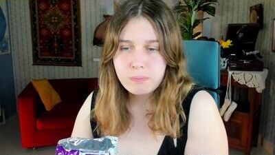 fioramarmoris public webcam profile photo 7