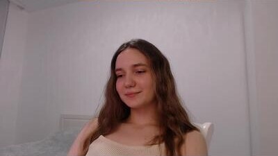 fireflies_fly_ public webcam profile photo 9