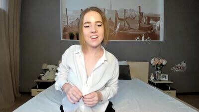 firl_girl_ public webcam profile photo 3