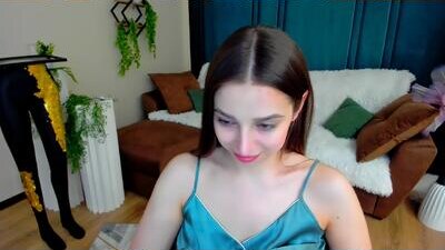 flirtyspark public webcam profile photo 6