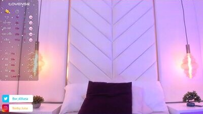 flor_deluna public webcam profile photo 10