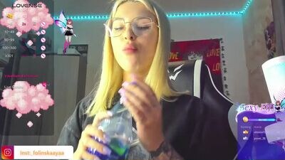 folinskaayaa public webcam profile photo 4