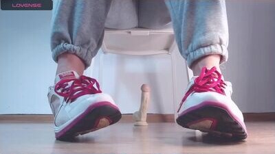 foot_goddes_ public webcam profile photo 6