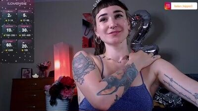 foxrinehelen public webcam profile photo 4