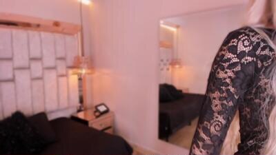 foxxxypink public webcam profile photo 2
