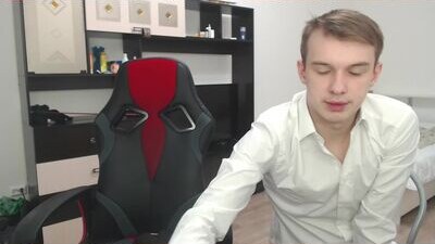 foxy_wolf public webcam profile photo 8