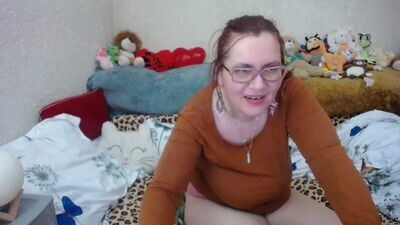 foxydesiree public webcam profile photo 2
