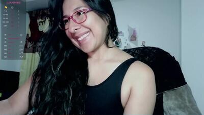 foxymalish public webcam profile photo 2