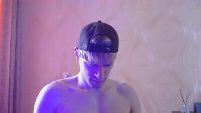 frame_tamer888 public webcam profile photo 5