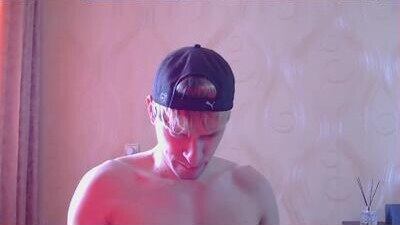 frame_tamer888 public webcam profile photo 7