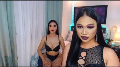 francinexcarla public webcam profile photo 3