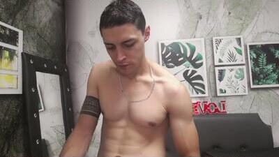 frank_millers public webcam profile photo 6