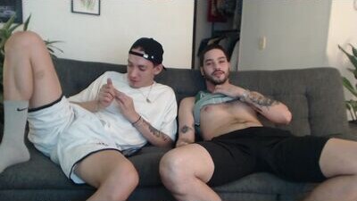 fratguysonline public webcam profile photo 6