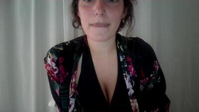freckledeer public webcam profile photo 10
