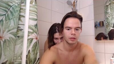 friendscouple_ public webcam profile photo 7