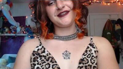 friskyflowers public webcam profile photo 9