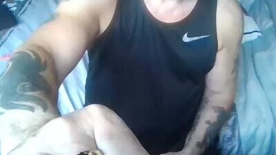 friskyneedsum public webcam profile photo 2