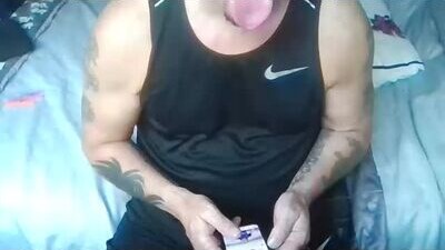 friskyneedsum public webcam profile photo 8