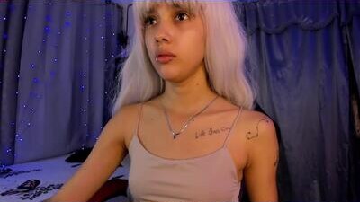 gabysmiith_ public webcam profile photo 7