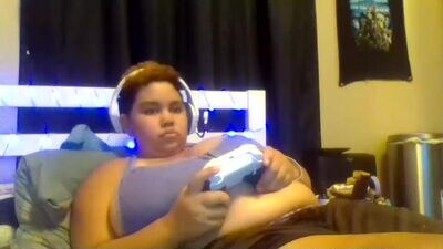 gamergurl3000 public webcam profile photo 3