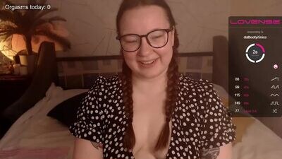 geekgrl public webcam profile photo 3