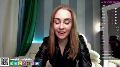 gelialye public webcam profile photo 5